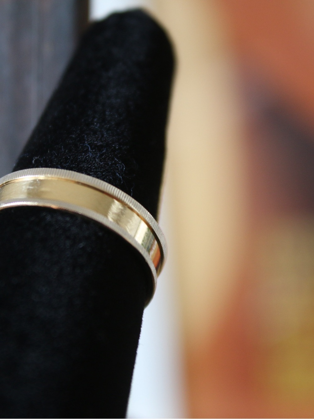 Men's 14K Gold Polished Band with Satin Edges
